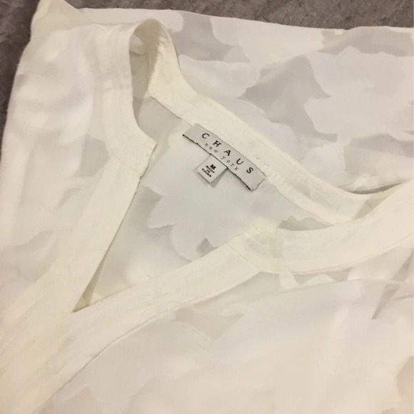 Sheer Floral print Chaus Top w/tank Ivor - Picture 6 of 7